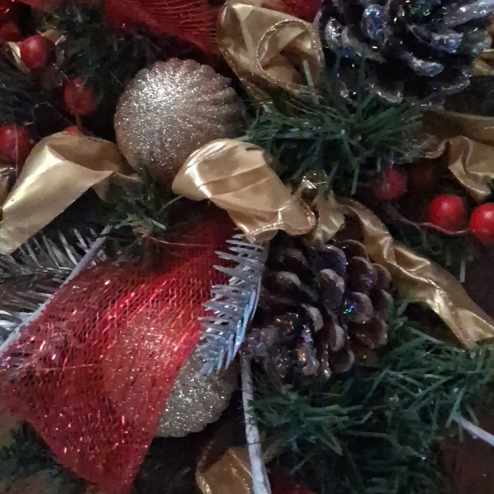 Christmas Swag 31